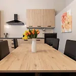 Apartamento Piazza San Carlo Elegante Loft In Centro - Wi-fi Turín